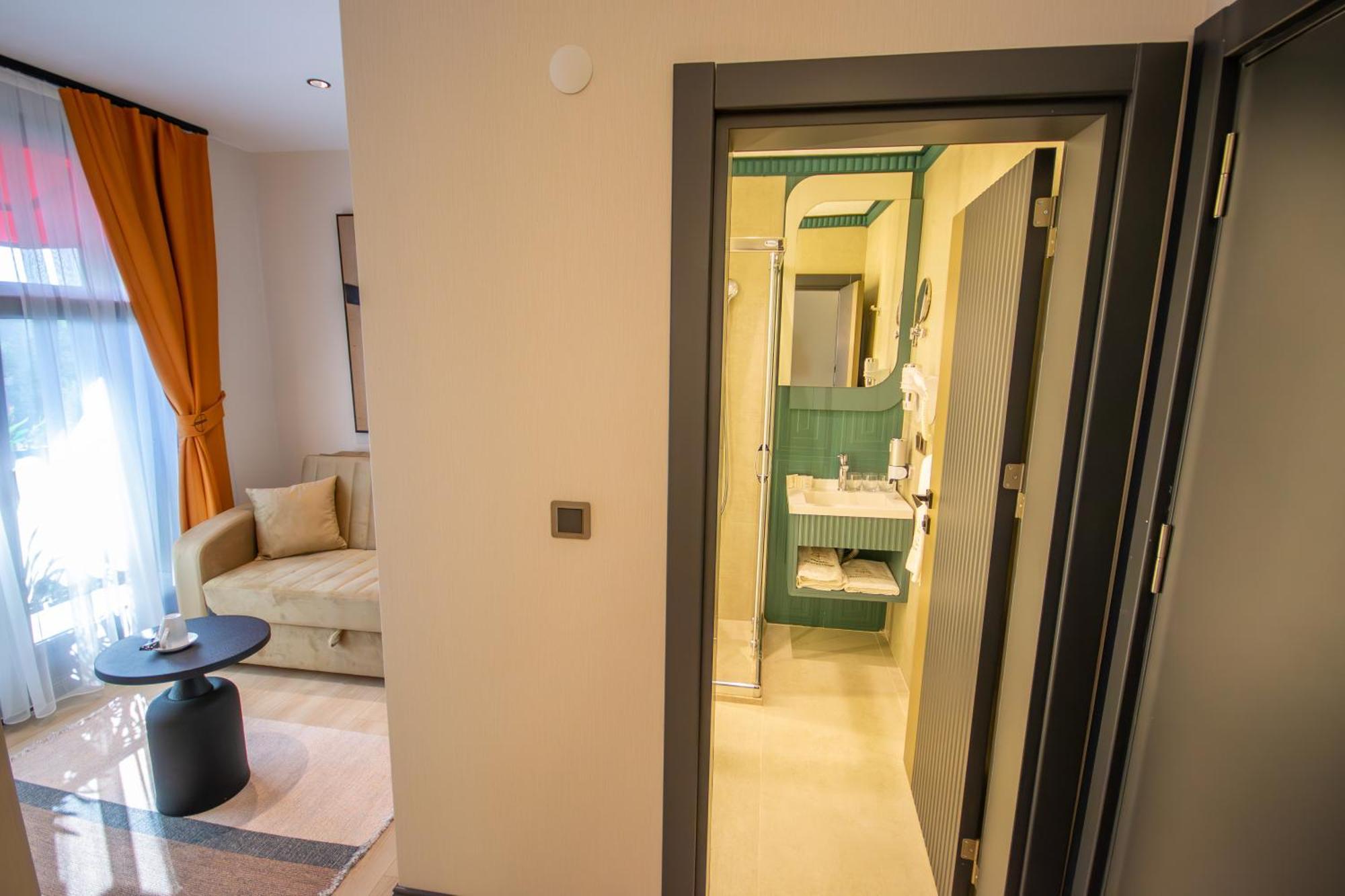 Elysian Airport Hotel Arnavutkoy ภายนอก รูปภาพ