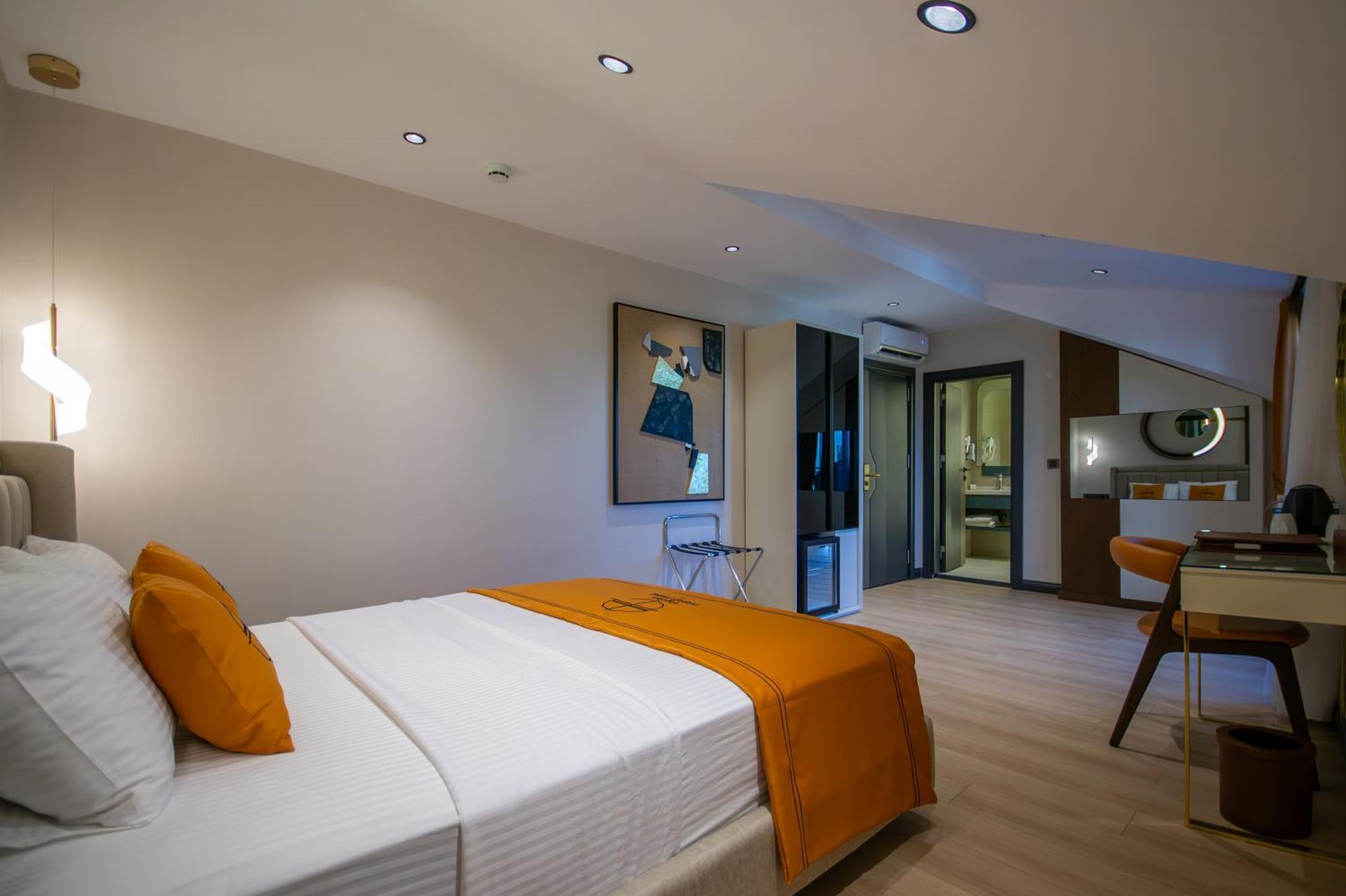 Elysian Airport Hotel Arnavutkoy ภายนอก รูปภาพ