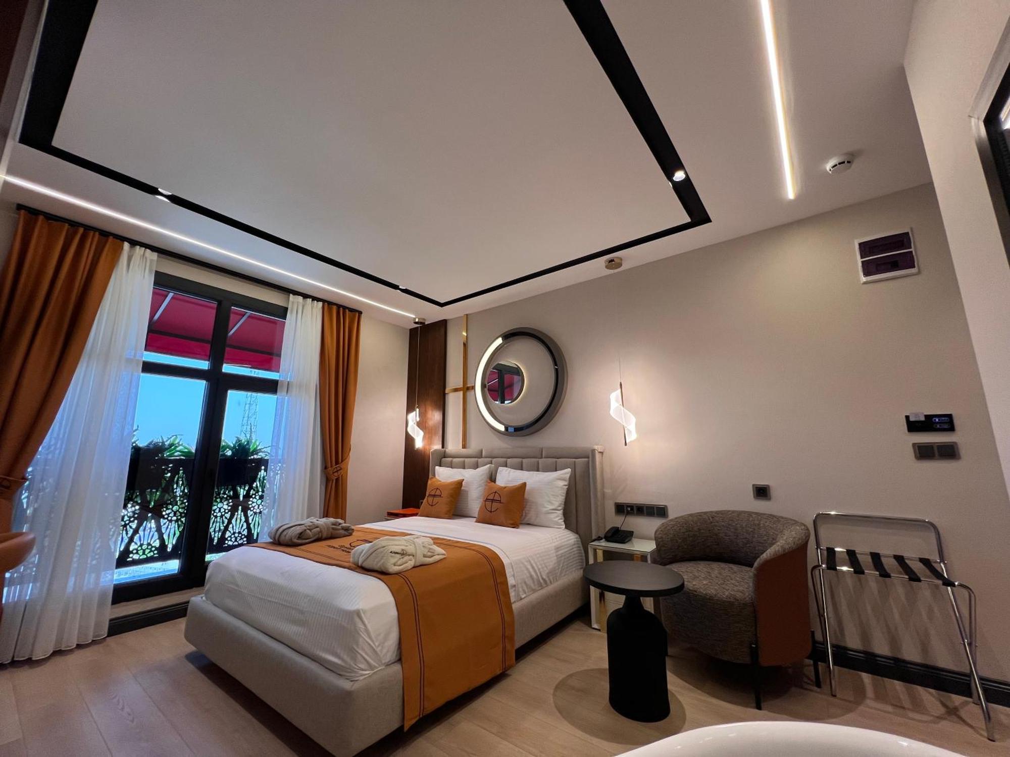 Elysian Airport Hotel Arnavutkoy ภายนอก รูปภาพ